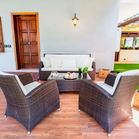 Caleta Villa Cefalu